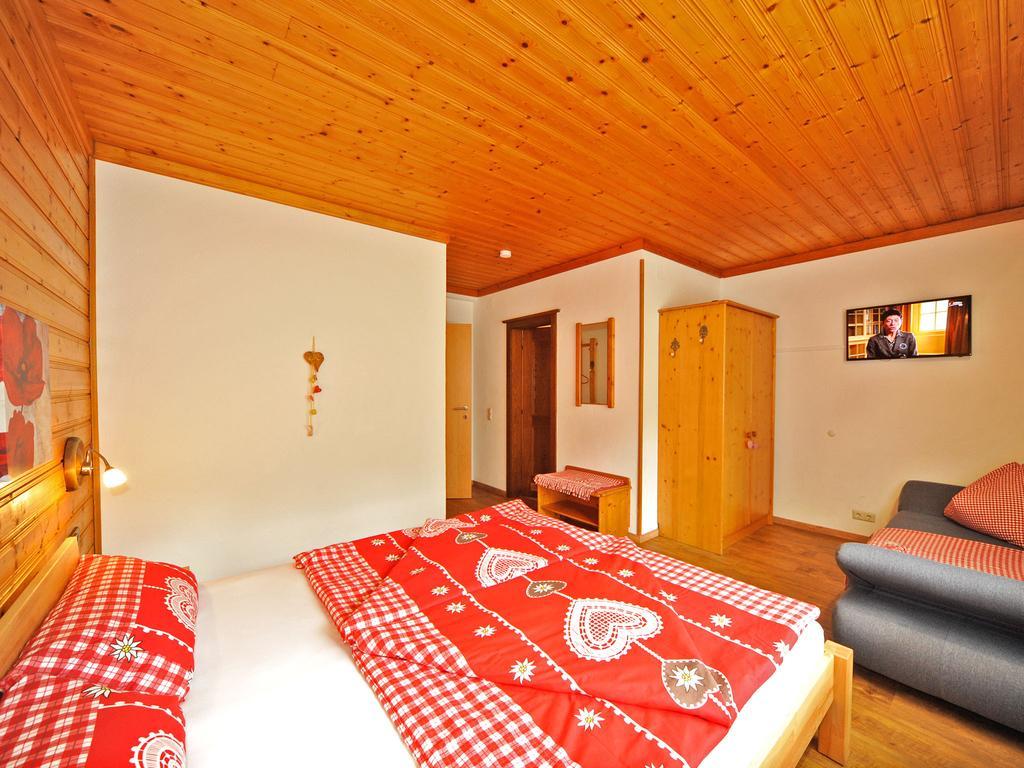 Haus Hasslacher Flattach Phòng bức ảnh